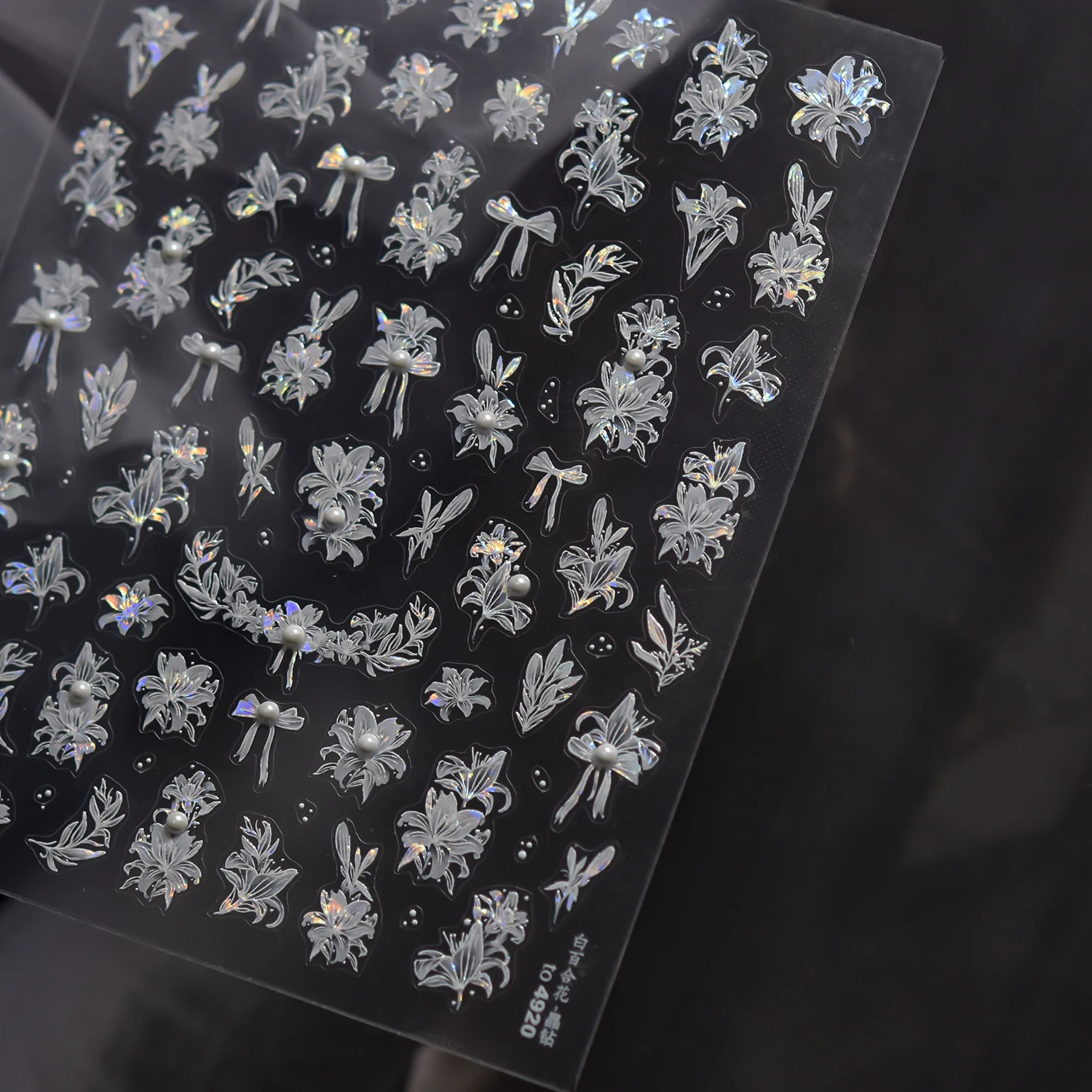 1PCS Retro Schwarz Kunst Schmetterling Nagel Aufkleber Nagel Liefert Laser Rose Schmetterling Aufkleber Nagel Teile Nail art Zubehör