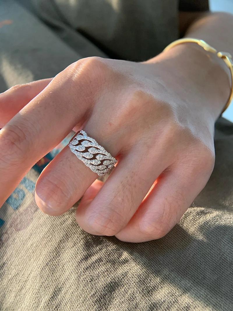 LUOWEND 100% 18K White Gold Rings Luxury Shiny Design 0.60carat Real Natural Diamond Engagement Ring for Women Senior Banquet