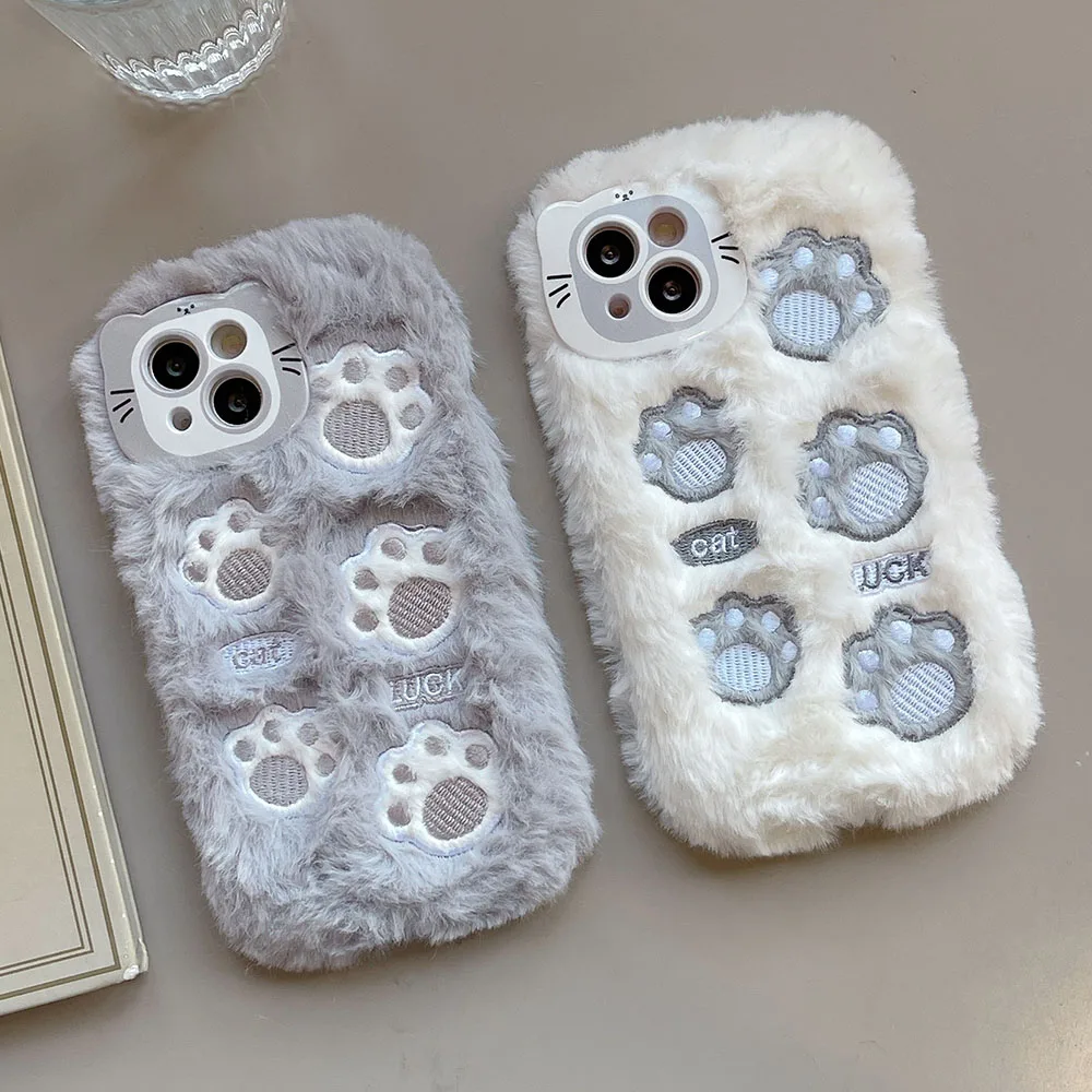 Warm Fur Plush Phone Shockroof Case For iPhone 14 Plus 14 Pro 12 13 15 Pro Max 11 15 Plus 13 Pro Cat Paw Print Winter Phone Case