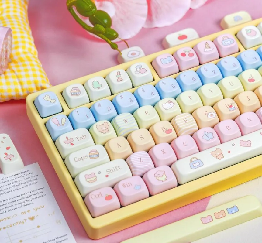 MiFuny Cute Bear Diary Theme Keycaps 139 klawiszy Profil MOA Keycap Niestandardowe nakładki na klawisze PBT do klawiatury mechanicznej Akcesoria do gier