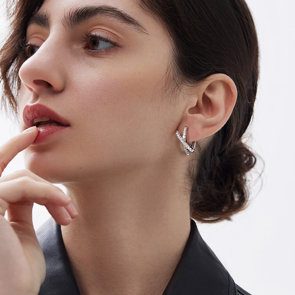

M-JAJA Moissanite X-shape Hoop Earrings for Women 18K Gold Plated S925 Sterling Silver Diamond Cross Stud Earrings Fine Jewelry