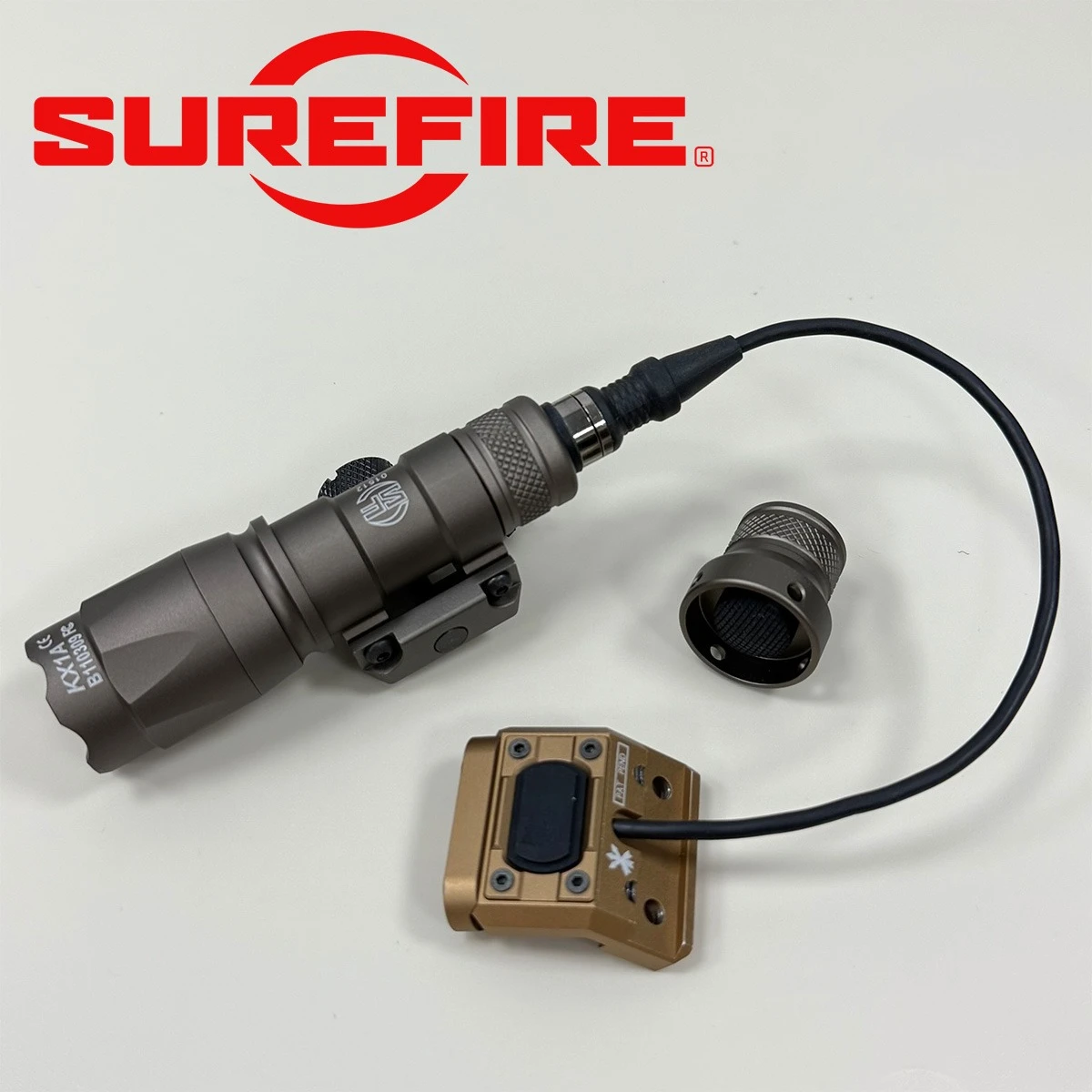 Surefire M300B M300C M600B M600C Tactical LED Flashlight with UNIT Lite Pressure Switch and Press Tail Cap Switch Fits 20mm Rail