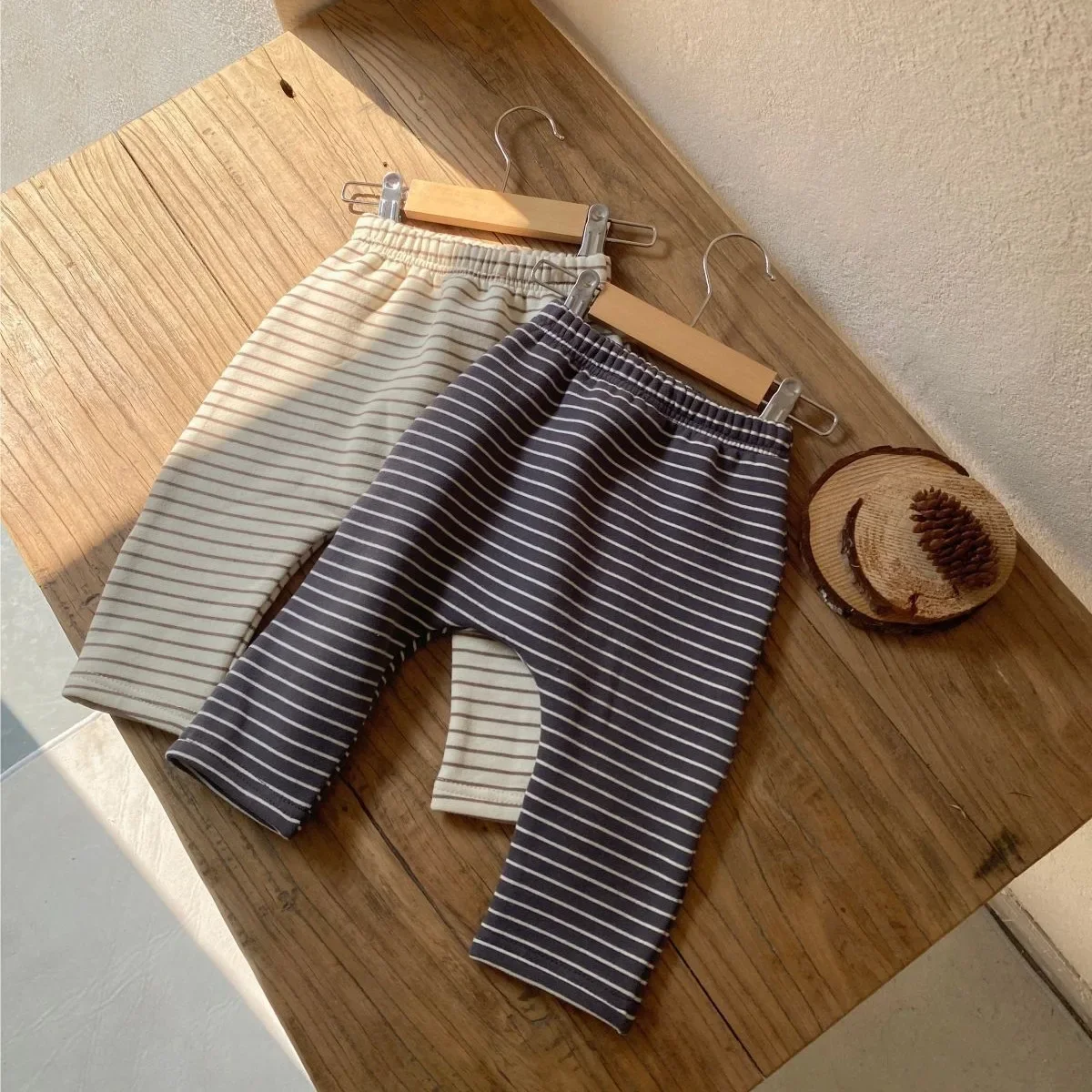 Kids Pants Baby Big Fart Boys and Girls Autumn and Winter Plush Striped Ankle Length Loose Elastic Mid Waist Casual Harlan Pants