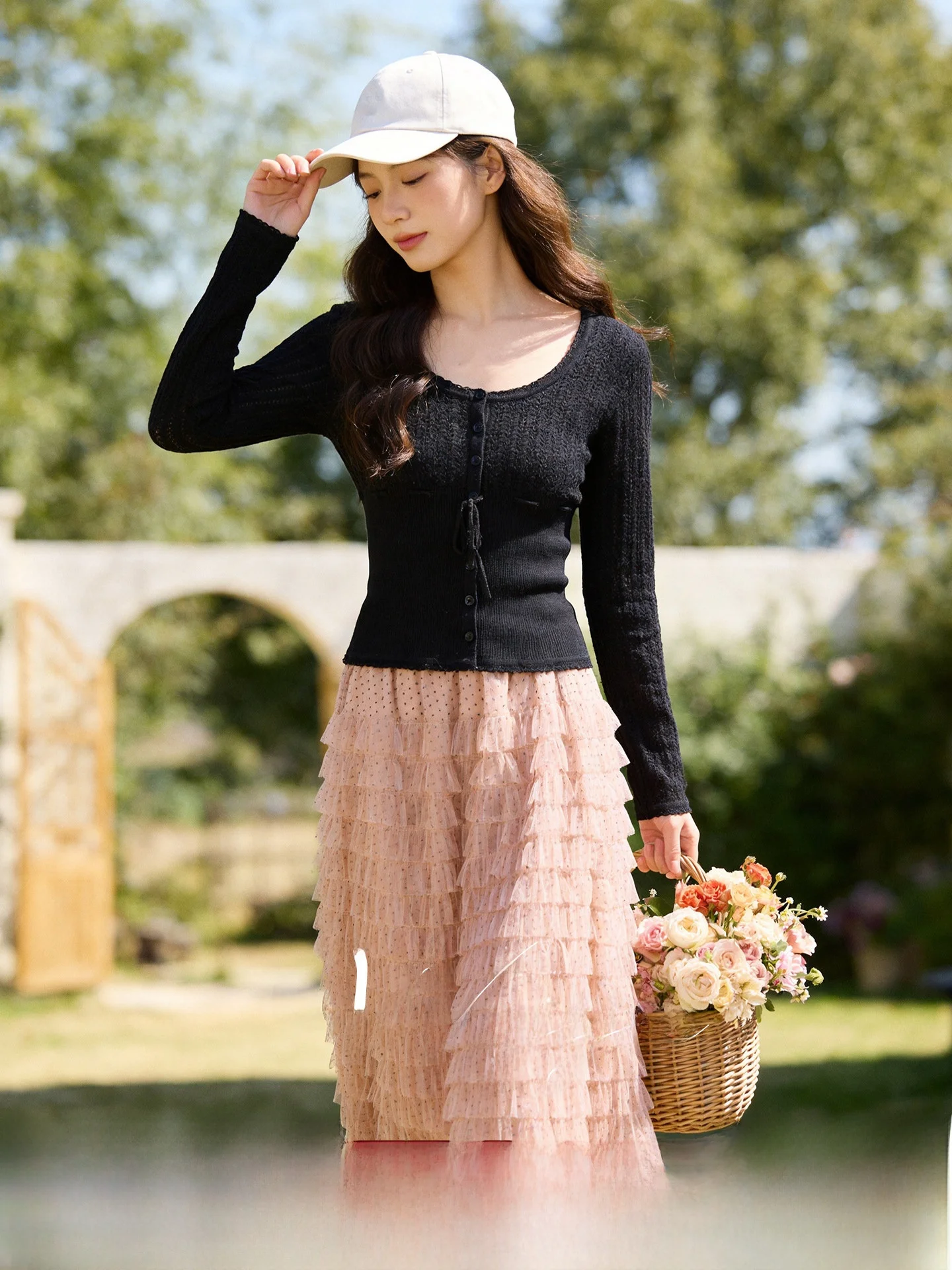 

Комплект женской модной одежды больших размеров Весна 2026: топ с длинным рукавом и круглым вырезом, облегающий, и юбка-кейк, комплект из двух предметов, повседневный стиль, высокая талия