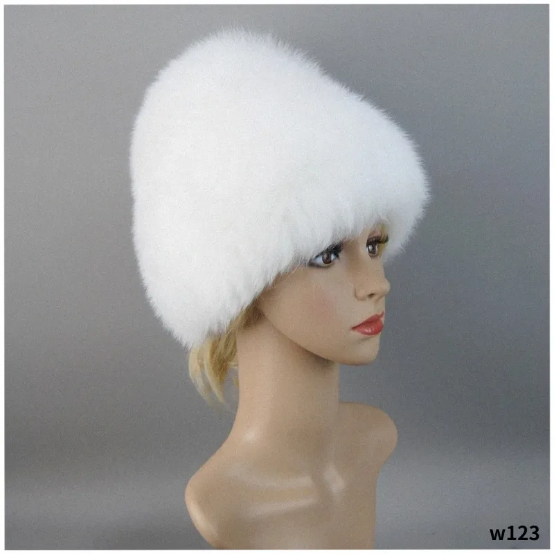 2025 New Luxury 100% Natural Real Fox Fur Hat Women Winter Knitted Real Fox Fur Bomber Cap Girls Warm Soft Fox Fur Beanies Hats