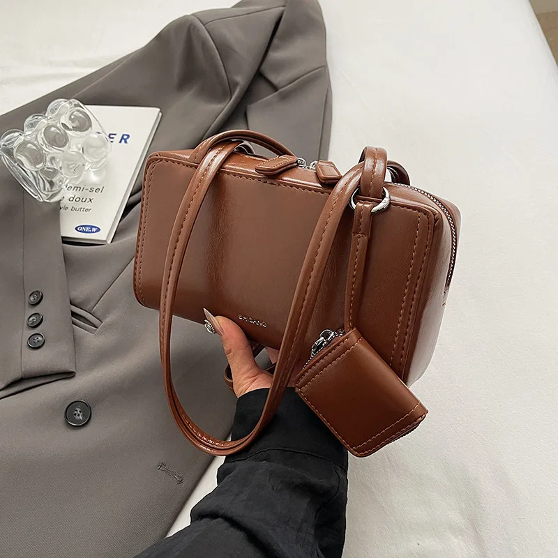 

Vintage Handbag for Women New Autumn/winter Underarm Commuting Bag Belt Korean Casual Single Shoulder Tote Bag Satchels Sac