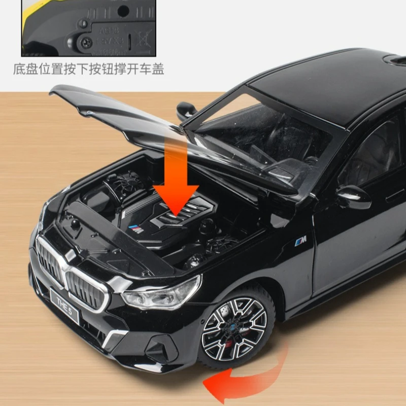 1:24 530Li 5つの豪華な合金製カーモデル、サウンドとライト、プルバック式、子供のおもちゃ、コレクターズアイテム、誕生日プレゼント