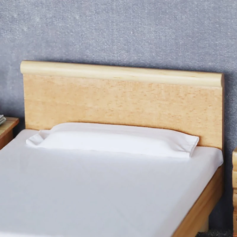 BAAA-1/12 Scale ตุ๊กตาเฟอร์นิเจอร์ Miniature ไม้เตียงคู่ตุ๊กตาอุปกรณ์เสริม House ของเล่น