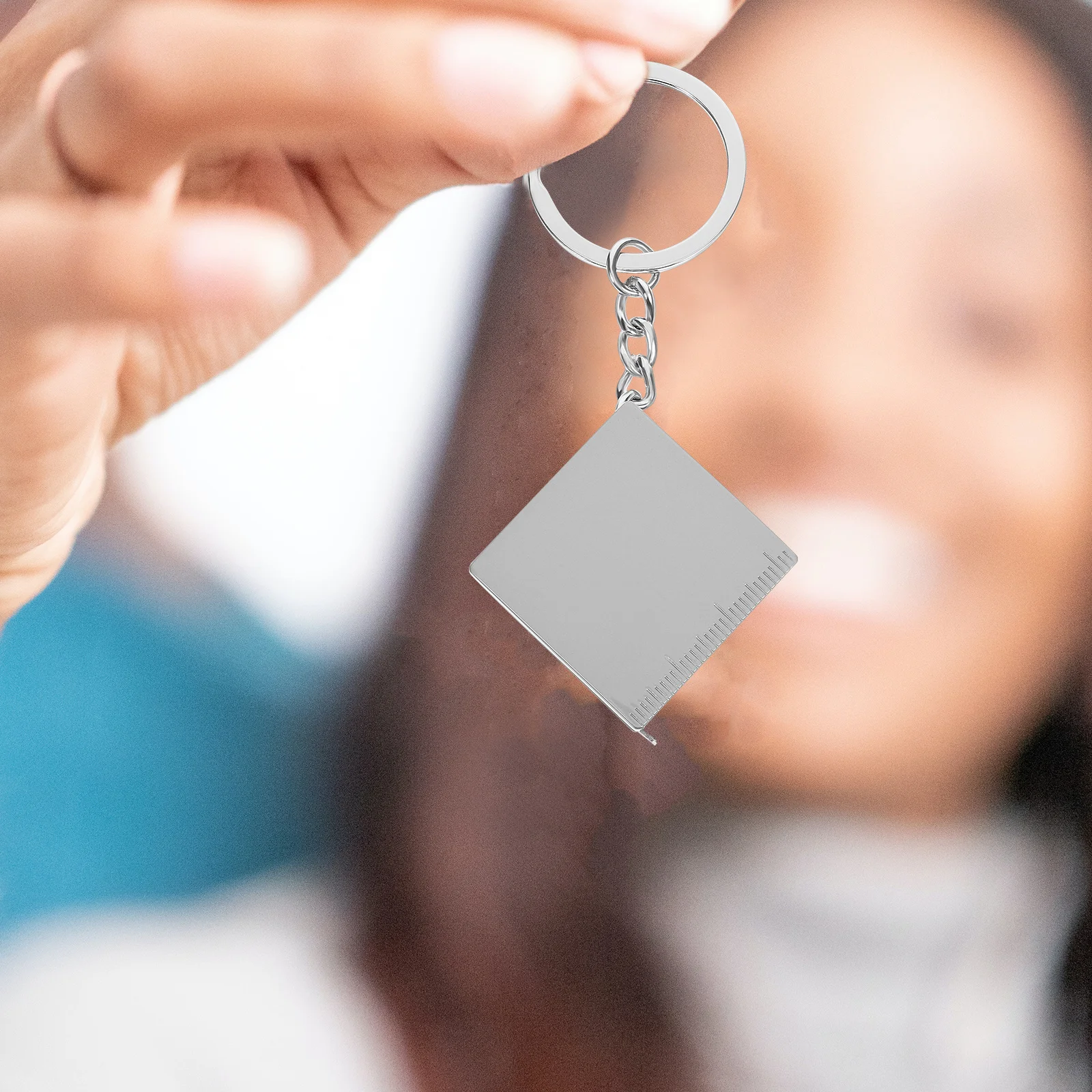 

2Pcs Mini Tape Measure Keychain Portable Metal Measuring Tool with Locking Clip High Accuracy for Household Garden DIY Projects