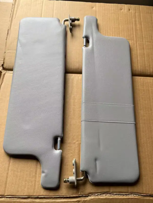 1 Pcs LHD Front Grey Interior Sunvisor for Pajero V20 Sun Proof for Montero V30 MR734789 for Shogun V40 MKII 1989-2000