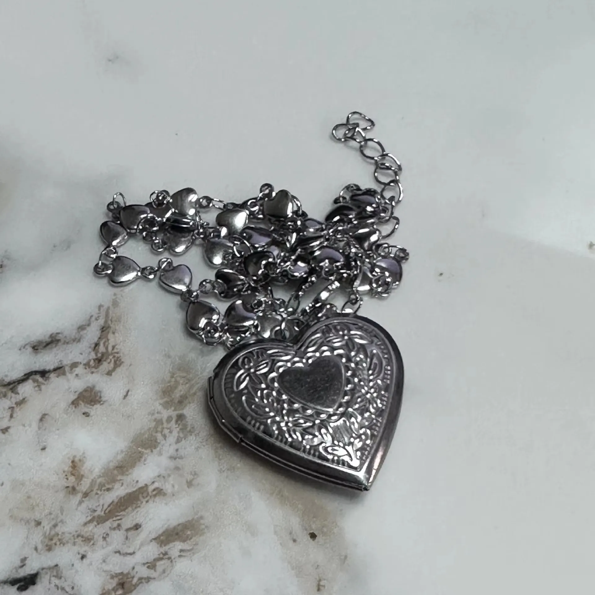 Romantic Heart Photo Locket Frame Pendant Necklace Silver Color Stainless Steel Heart Chain Necklaces Women Y2K Charms Jewelry
