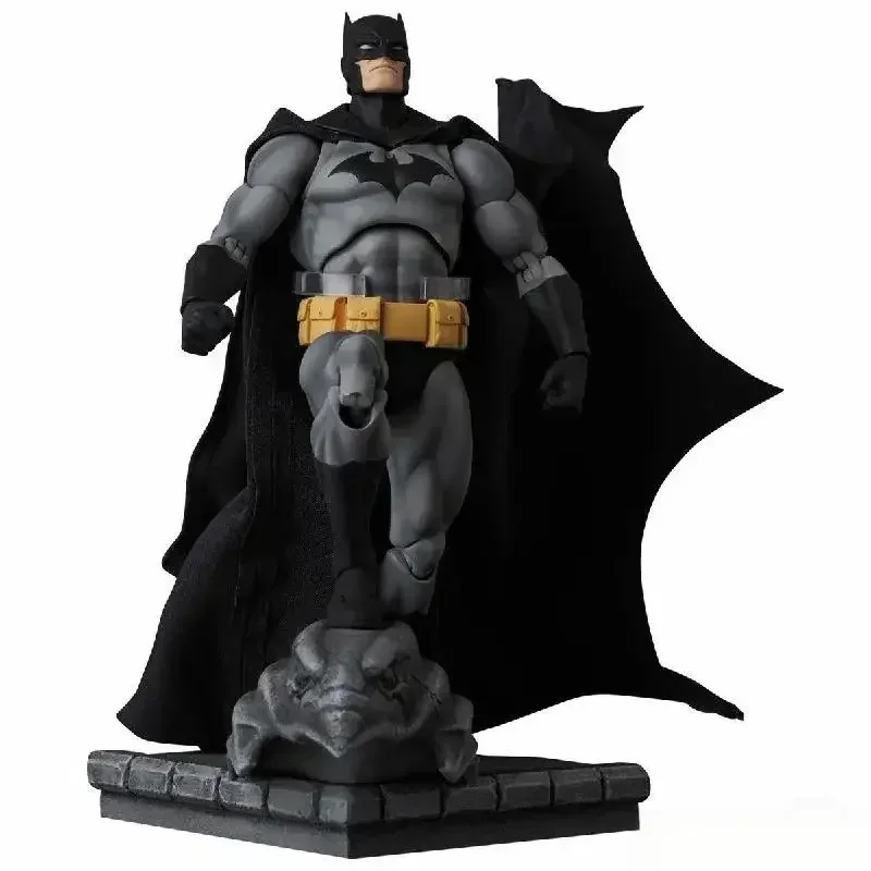 2026 ألعاب Ct الجديدة المخصصة DC Batman Hush Mafex 126 الإصدار الأسود نموذج شخصية/تمثال متوفر في المخزون، هدية مثالية للأطفال