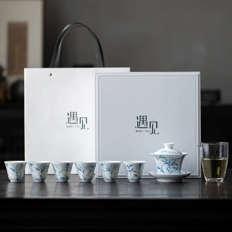 

Hand Drawn Blue and White Bamboo Covered Bowl Set, Full of Industrial and Household Ceramic Tea Cups, Light Luxury High-end Kung