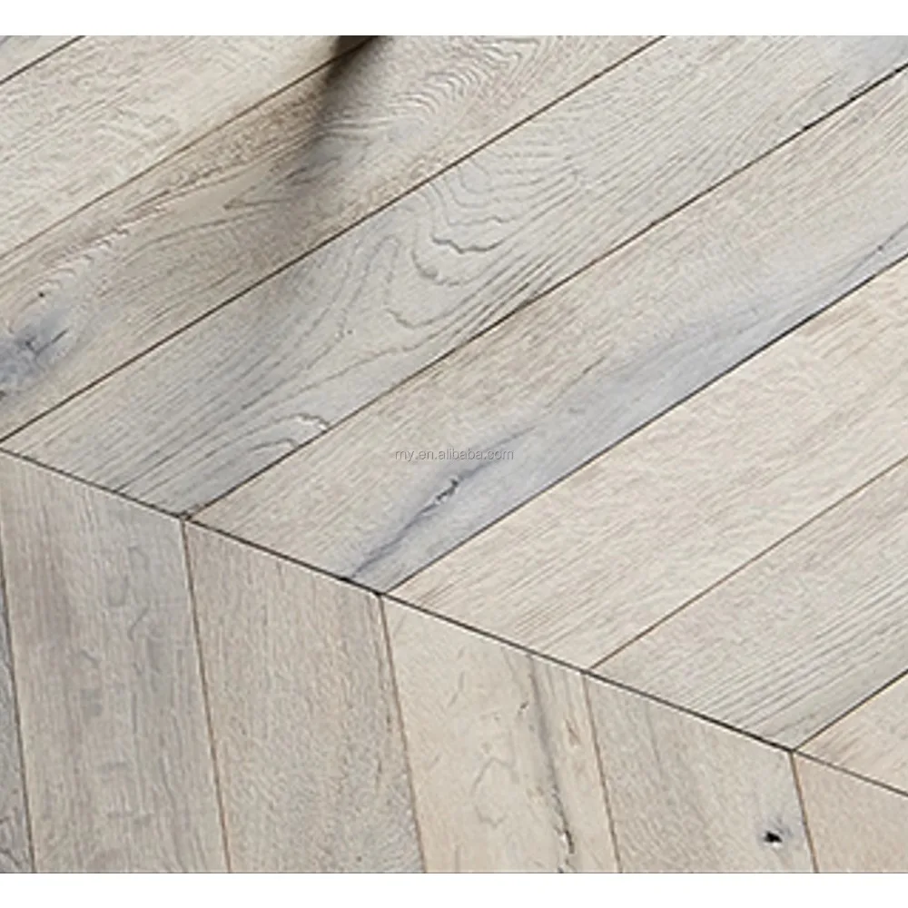 نسخة مخصصة من أرضية خشبية هندسية داخلية لقشرة الصباغة النشطة المصقولة من خشب البلوط الأبيض