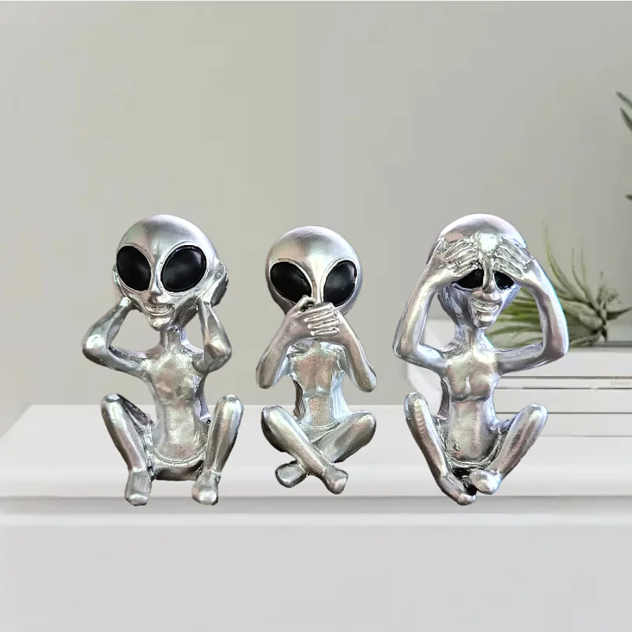 

Creative ET Aliens Don't Listen Don't Look Don't Speak Resin Crafts Decorations Garden Decorations