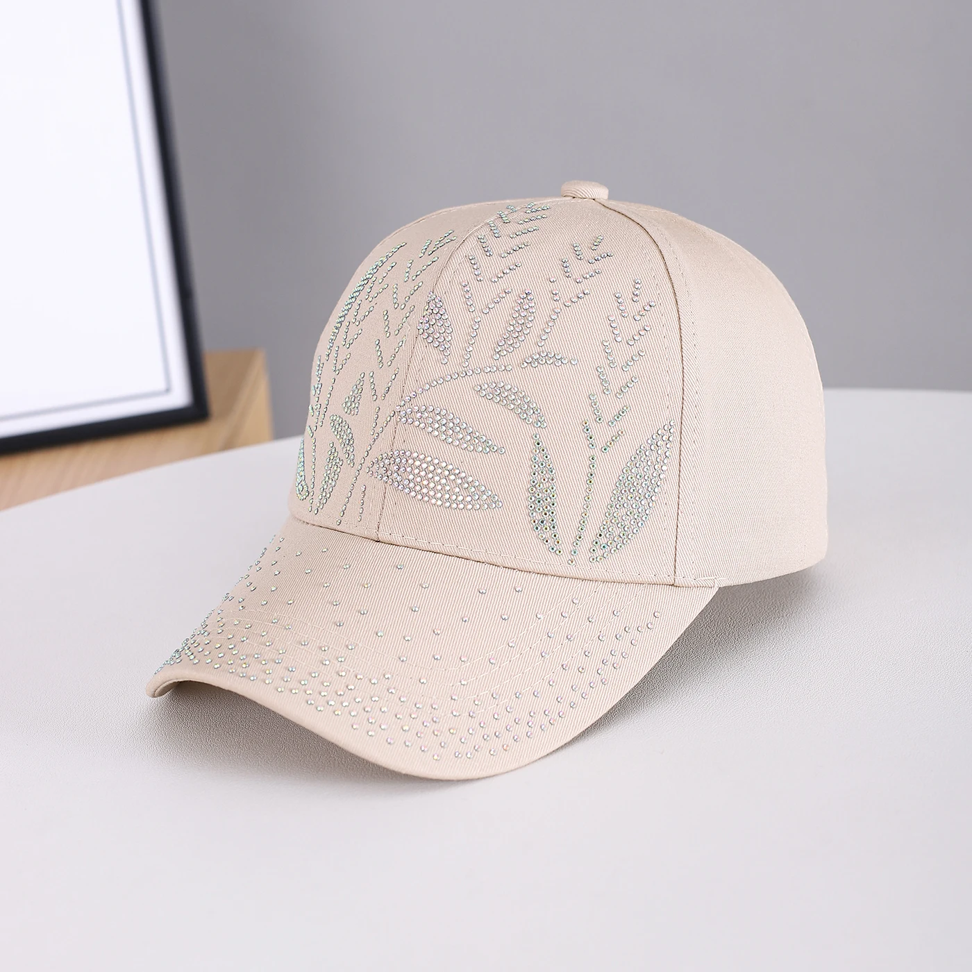 Fresh country style large-scale foliage and wheat ears with rhinestone embellishments baseball cap - suitable for daily outings