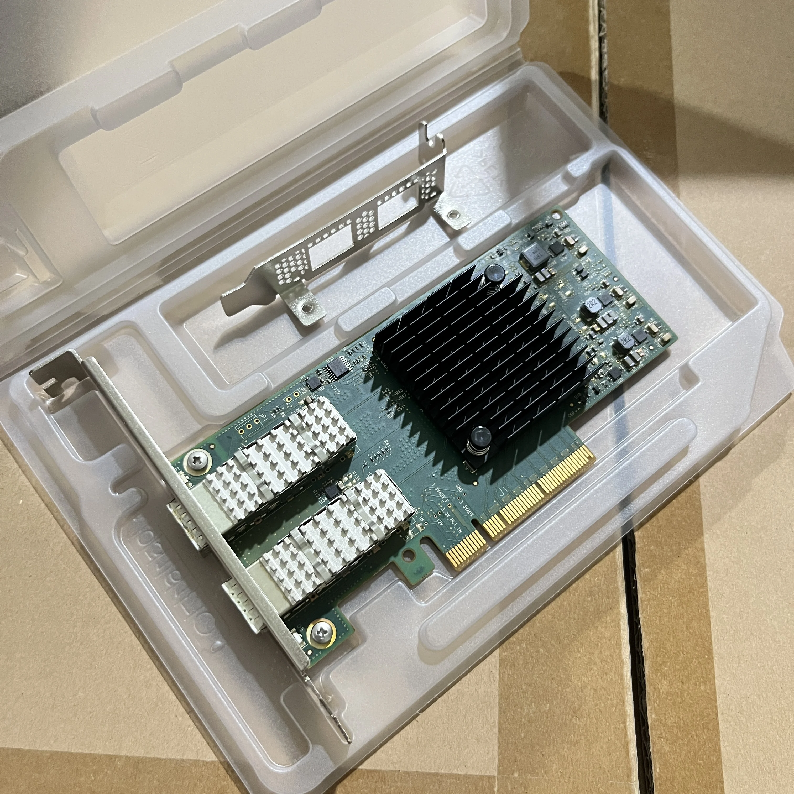 

Mellanox ConnectX-4 25Gigabit NIC MCX4121A-XCAT CX4121A 25Gigabit Ethernet Card PCI-E 3.0