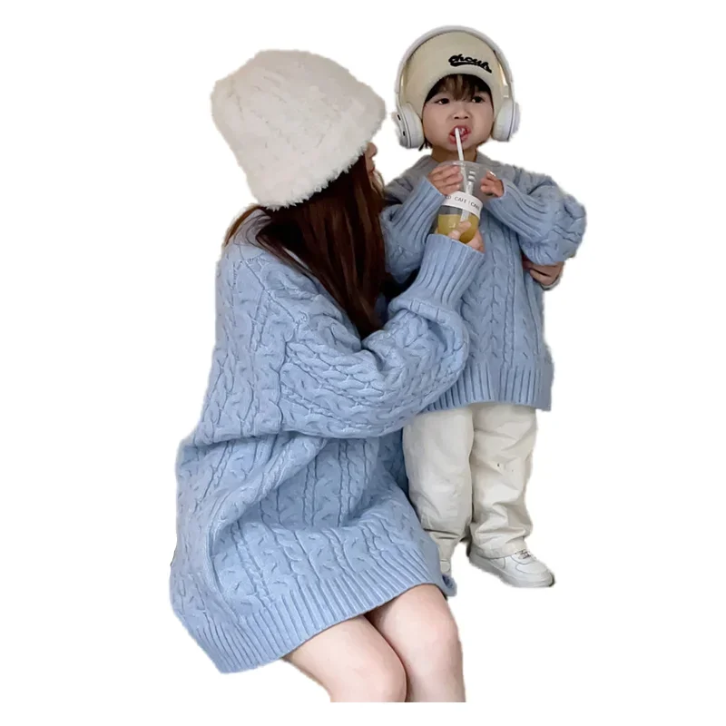 Matka i córka sweter mama i syn dopasowane ubrania równe koreańskiej mody dziecięcej odzież damska zimowa bluzki z dzianiny sweter — zdjęcie 2