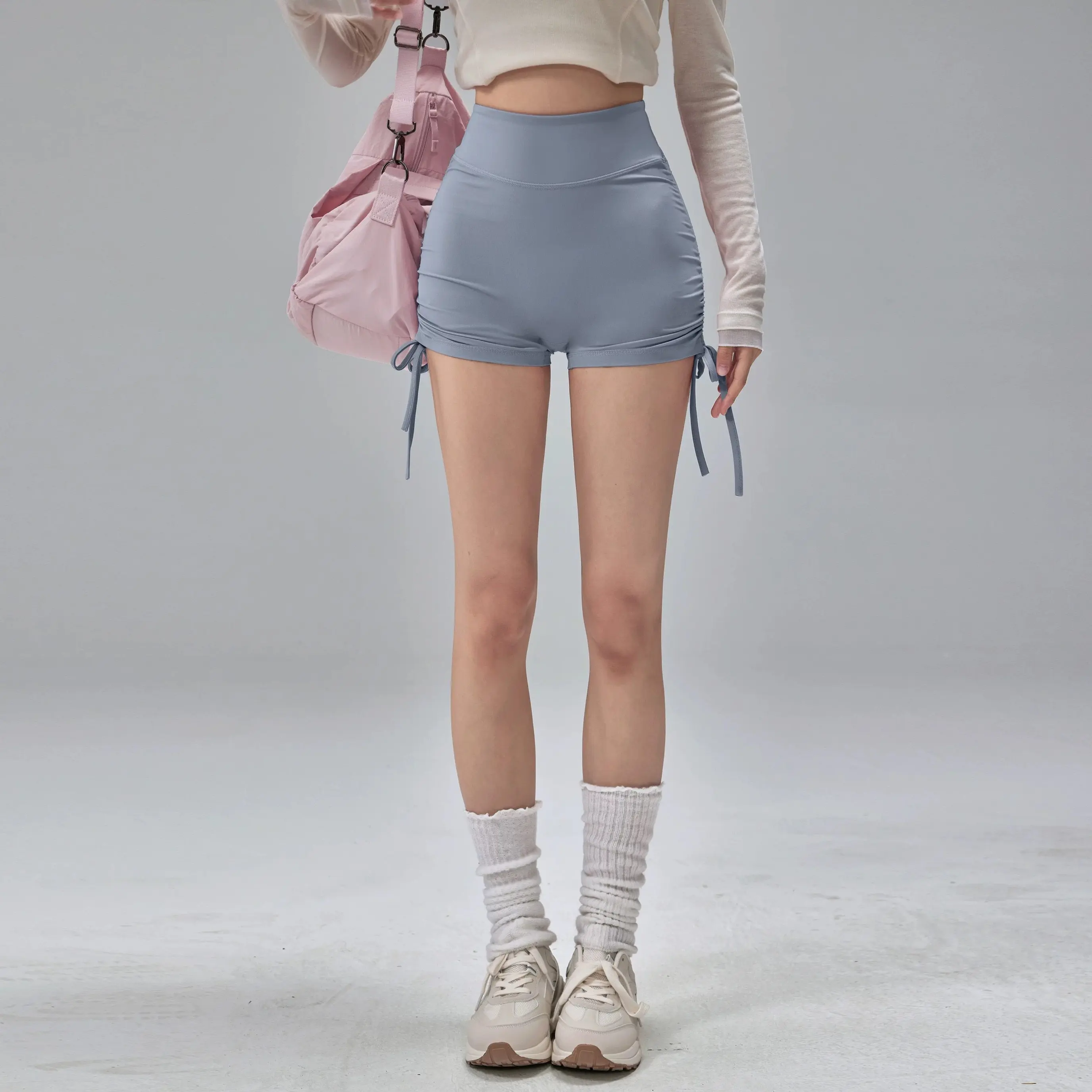

High waisted sports shorts, summer fitness shorts, drawstring straps, quick drying running and dancing three quarter pants, wome