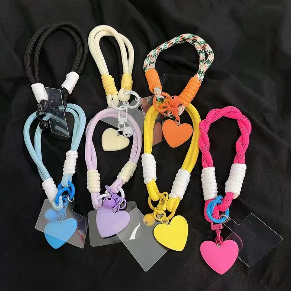 Soft girl Instagram cute little love bell mobile phone case lanyard, creamy wristband hanging item key camera chain