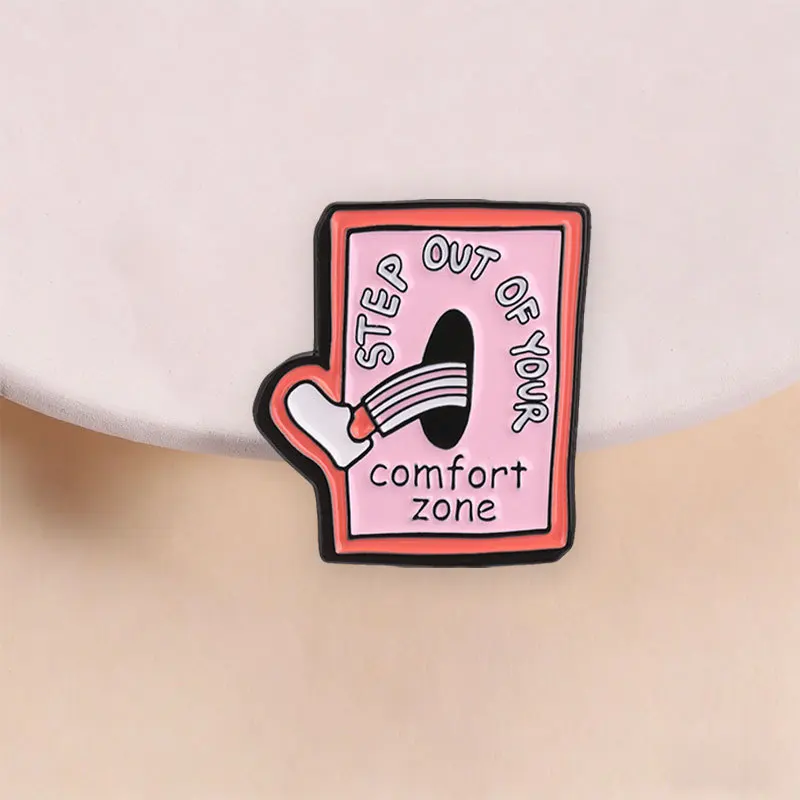 Creative Step Out of Comfort Zone English Brooch Cartoon Rainbow Foot Metal Pin DIY Clothing Bags Hat T-shirt Jeans Accessory