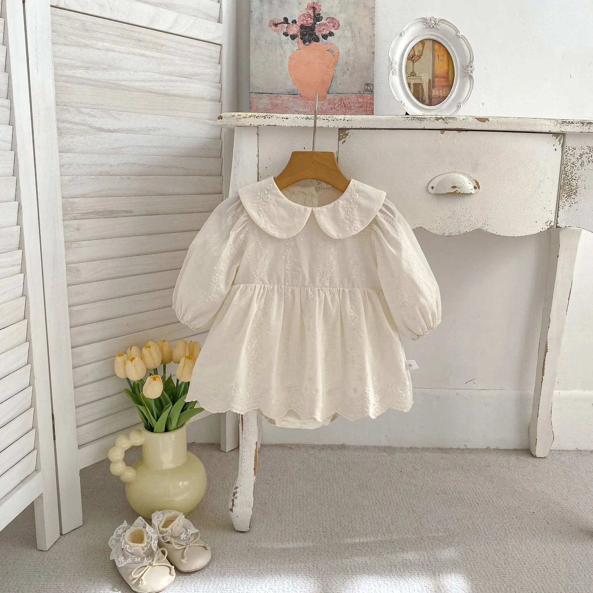 Baby Spring Wear 2026 New Jumpsuit for Female Babies Fashionable Princess Ha Yi Hundred Day Bag Fart Skirt Crawling Suit