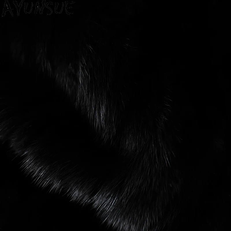 AYUNSUE معاطف فرو المنك الطبيعي للمرأة 2025 معاطف الشتاء امرأة معطف الفرو الأسود ملابس عصرية أنيقة للمرأة Ropa Mujer