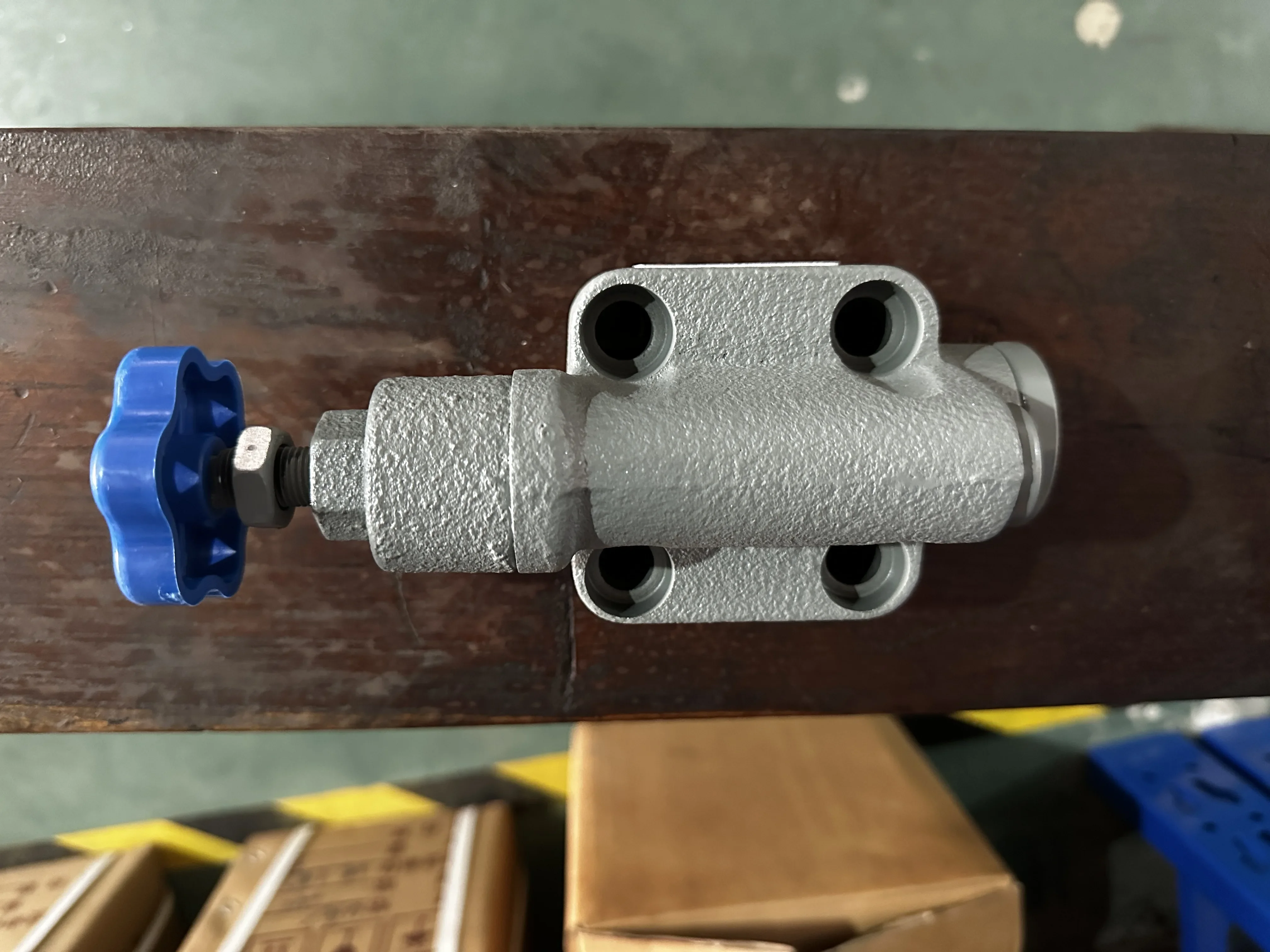 Overflow valve Pressure regulator YF-B10H4 YF-B20H4 YF-B8H4 YF-B10H3 YF-B20H3