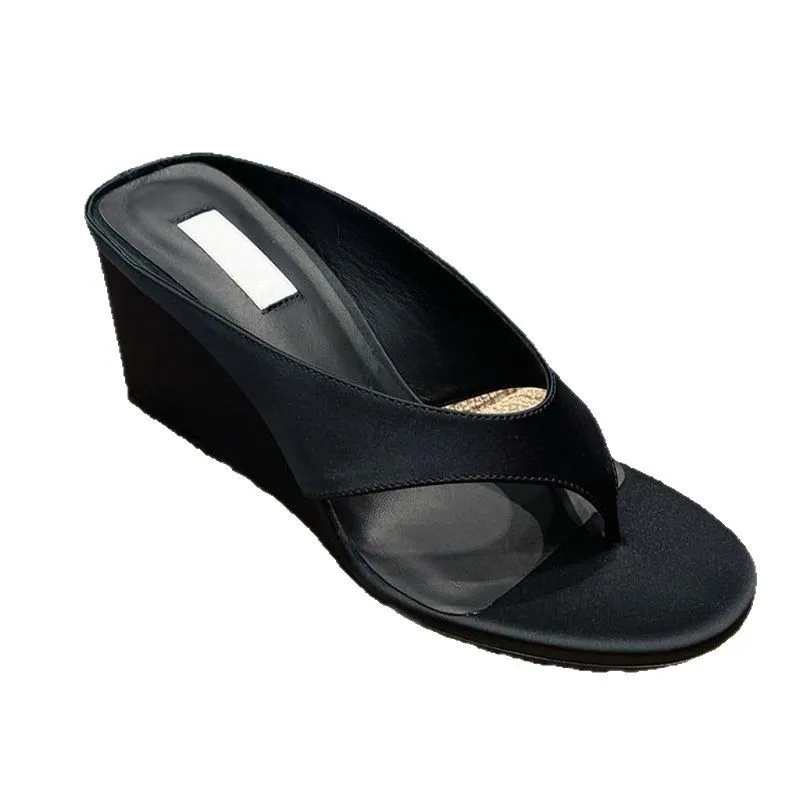 Women's Crush Comfort Foam Platform Flip Flop Arch Support Slippers High Heel Comfortable Cushion Shoes Summer Beach