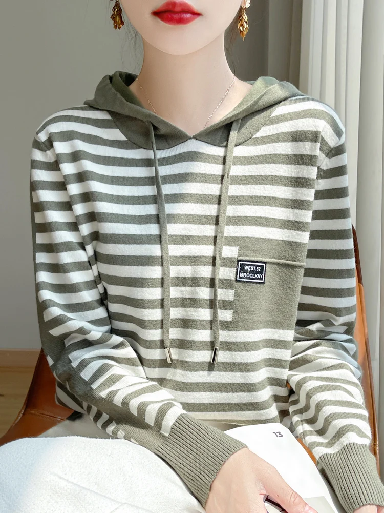 Autumn 2024 Women's Loose Fit Hoodie Knitted Sweatshirt Casual Warm Trendy Stripe Pattern Comfortable Long Sleeve T-Shirt