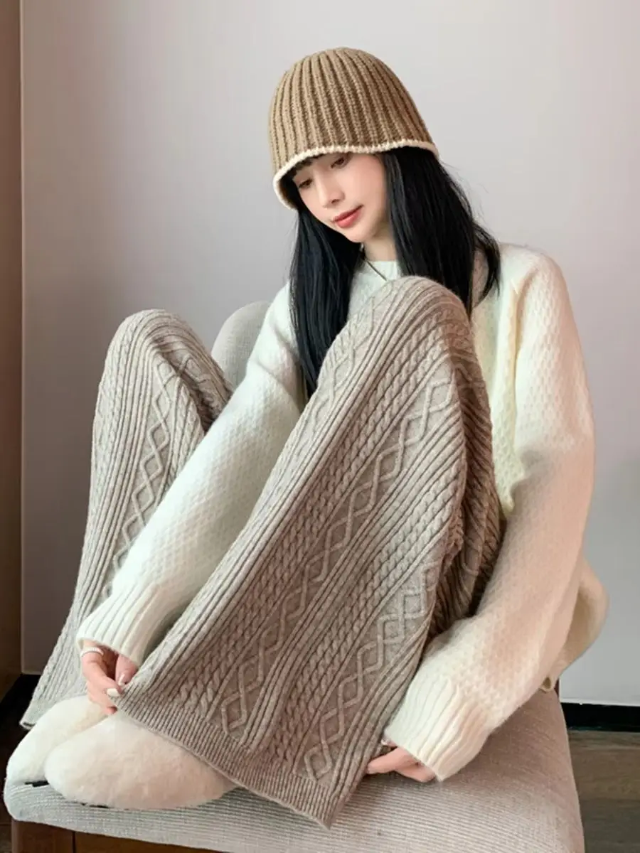 Soft and Stretchy Knit Pants for Women Fall/Winter Casual Elastic Waist Cable Pattern Slimming Wide-Leg Pants