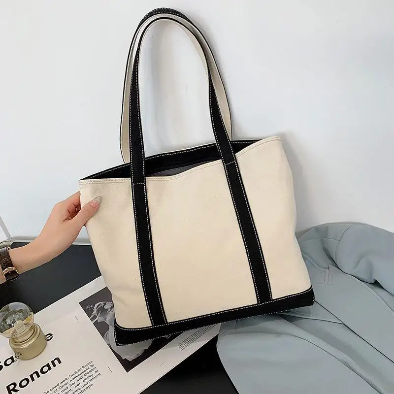 1 Stück Farbige Canvas-Tragetasche mit Verzierungen, Große Kapazität, Lässige Schulterhandtasche, Wiederverwendbare Einkaufstasche für Reisen und Outdoor-Aktivitäten – Detail 5