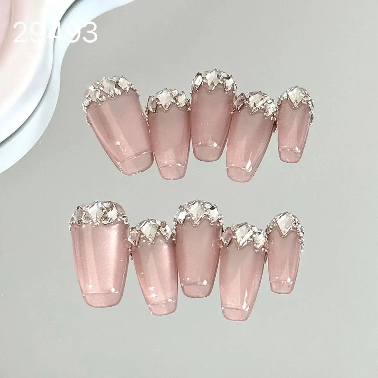 

Emmabeauty Diamond Crown Съемный многоразовый высококачественный элегантный роскошный отбеливающий пресс ручной работы на ногтях. No E493