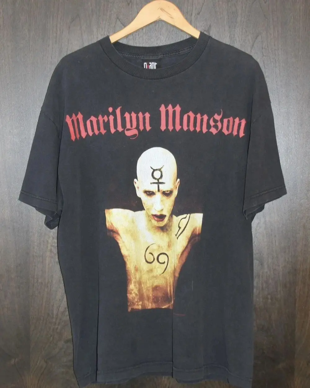 Gothic Rock Tops Marilyn Manson Wore Black Print Cotton Short-sleeved Classic Dark and Terrifying Short-sleeved Fans Gift Unisex