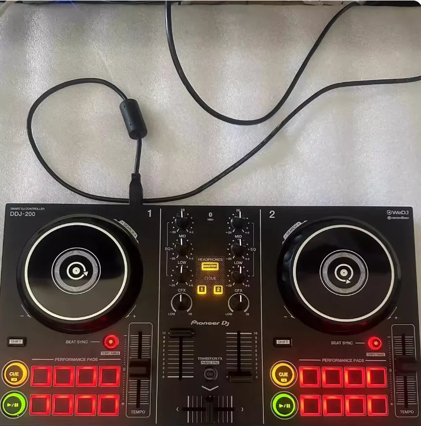 DDJ-200 controller ddj200 disc player all-in-one machine 9 new