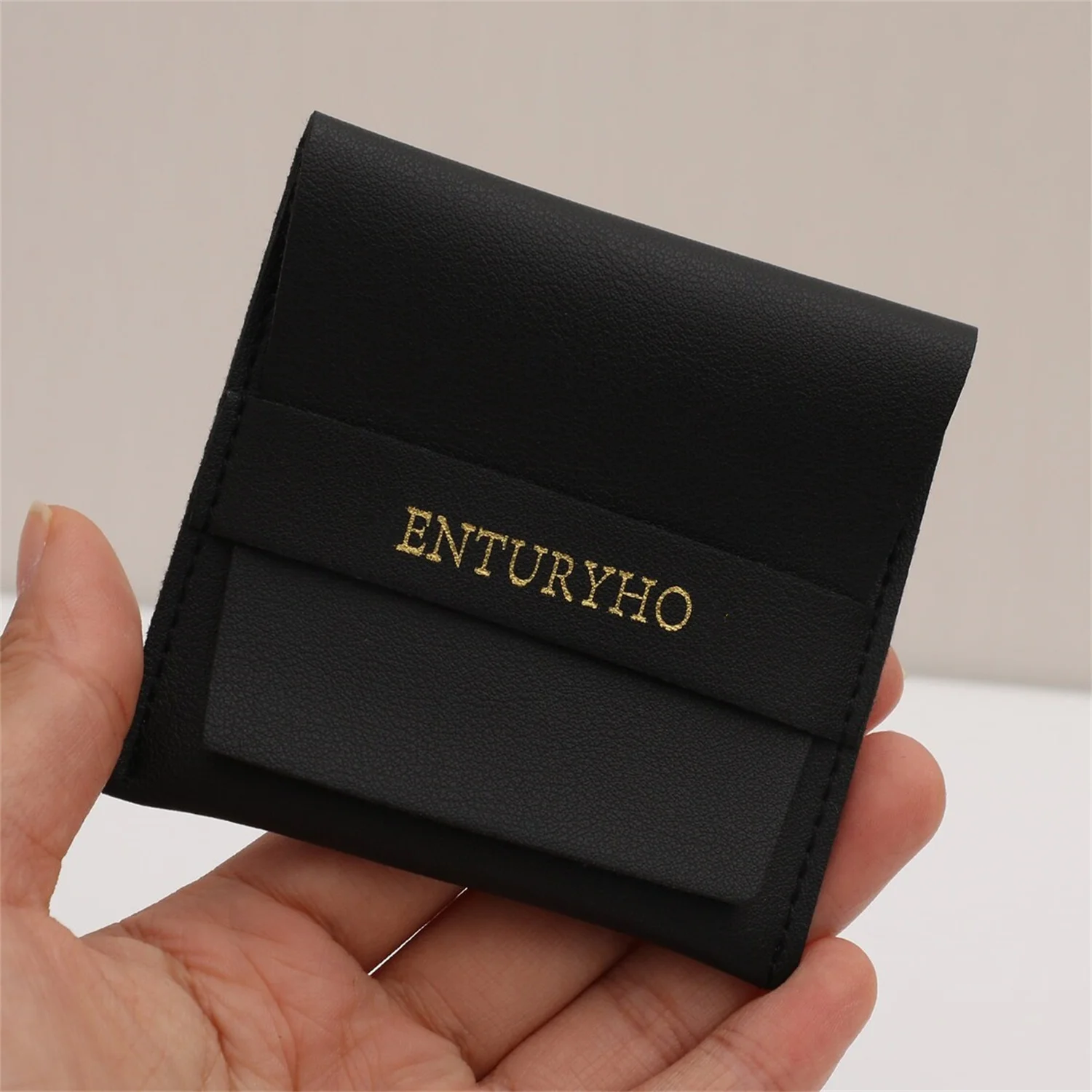 

8×8cm Personalized Logo Jewelry Pouch Black Faux Leather Wedding Ring Necklace Earring Pouch Small Leather Bag