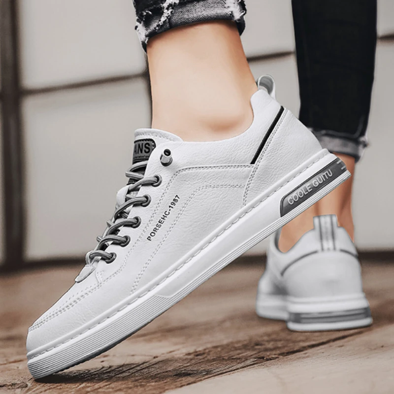 New Shoes for Men Comfortable Flat Men\'s Casual Shoes Outdoor Wild Men\'s Sneakers High End Fashion One Pedal Dress Shoes Male