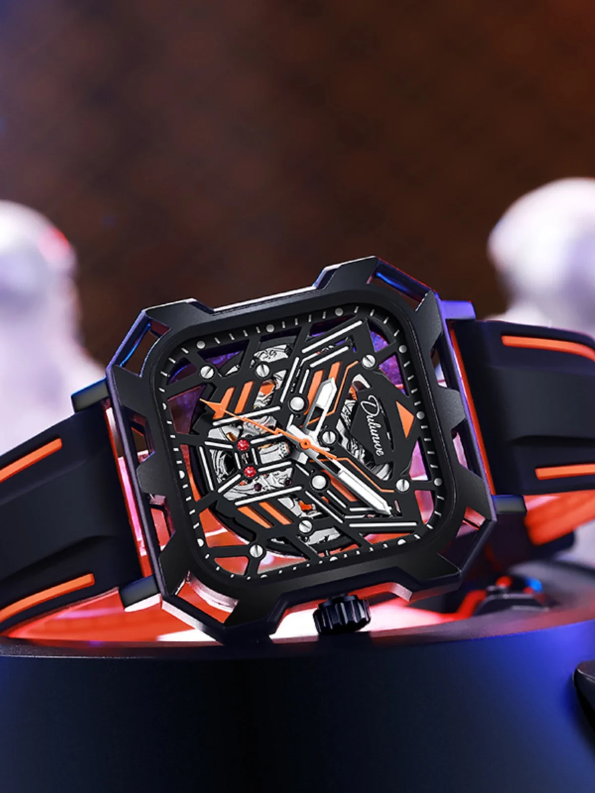 Modern quartz watch, men's automatic mechanical watch, 2025 new style, luminous mecha design, hollowed-out square shape.