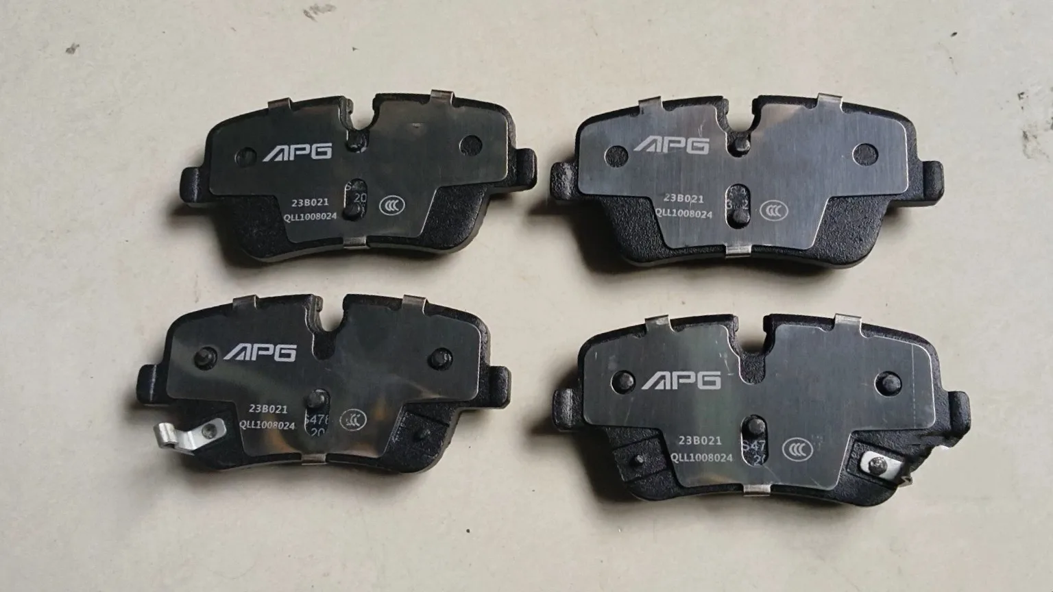 plaquettes-de-frein-arriere-d'origine-4-pieces-ensemble-pour-hongqi-hs5