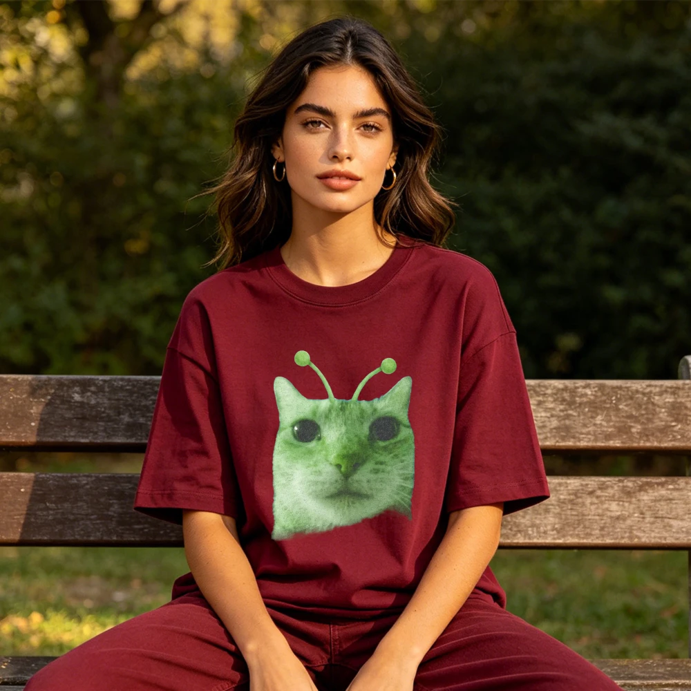Funny Alien Cat Graphic T-Shirt Men & Women Weird Green Space Kitten Tee Quirky Sci-Fi Cat Lover Casual Cotton Short Sleeve