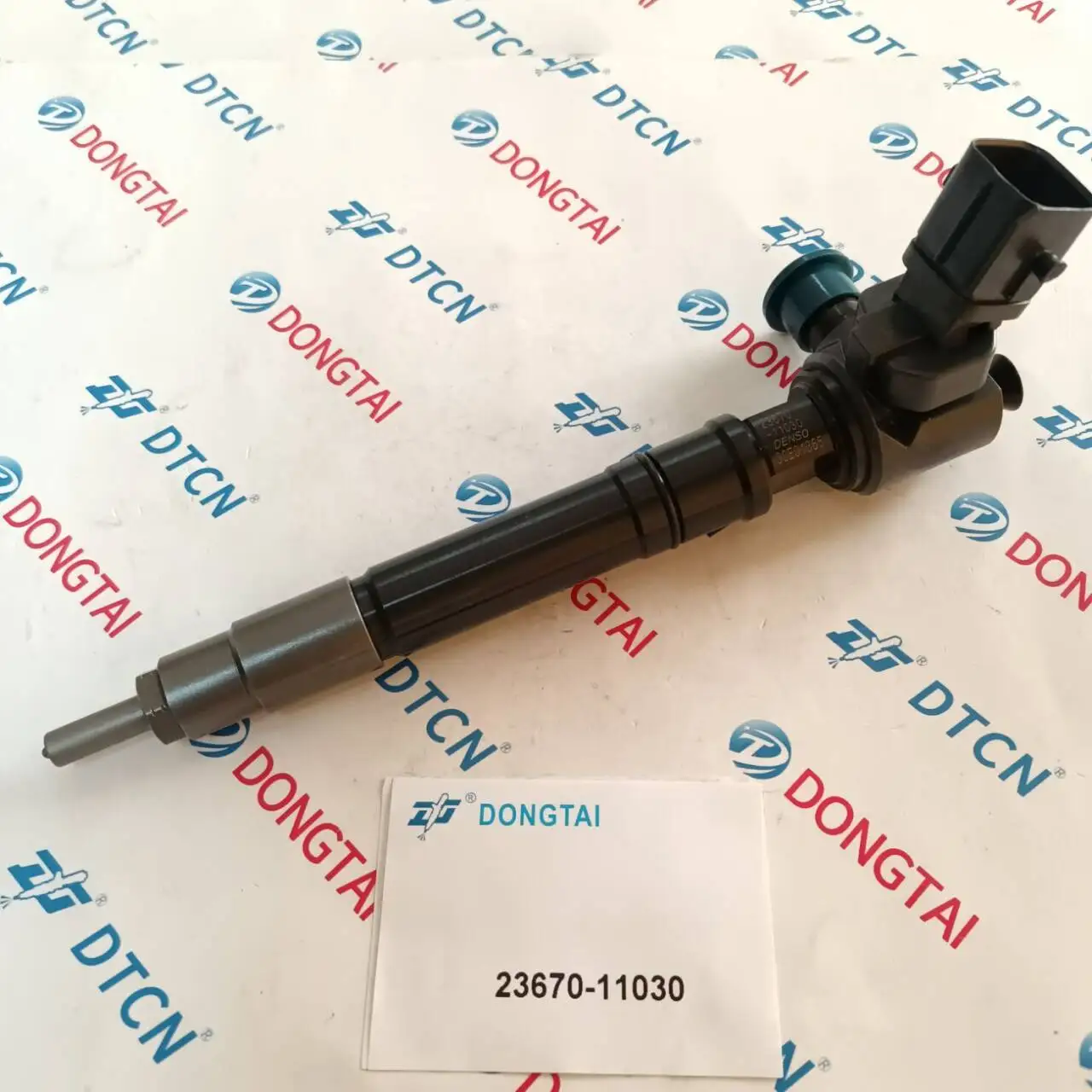 Diesel Fuel Engine Injection 1GD 2GD Common Rail Injector 23670-11030 295700-0310 For Denso Toyota