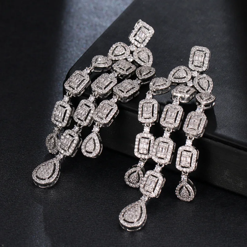 SUGO 2022 Summer Trend Exaggerated Luxurious Zircon Tassel Drop Earrings for Bride Wedding Dress Dazzling Jewelry Accessories