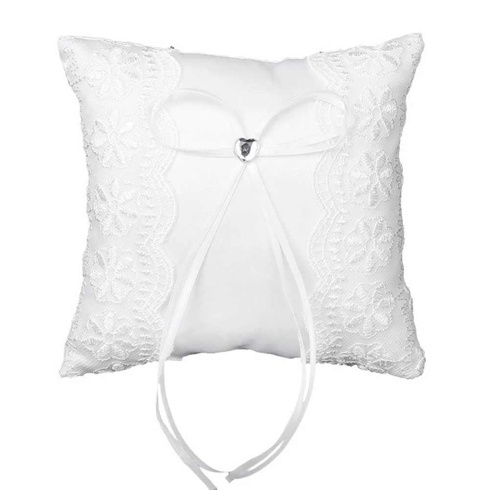 

15 *15cm Western Style Ring Pillow Bride Wedding Decorations Pearl Petal Bearer