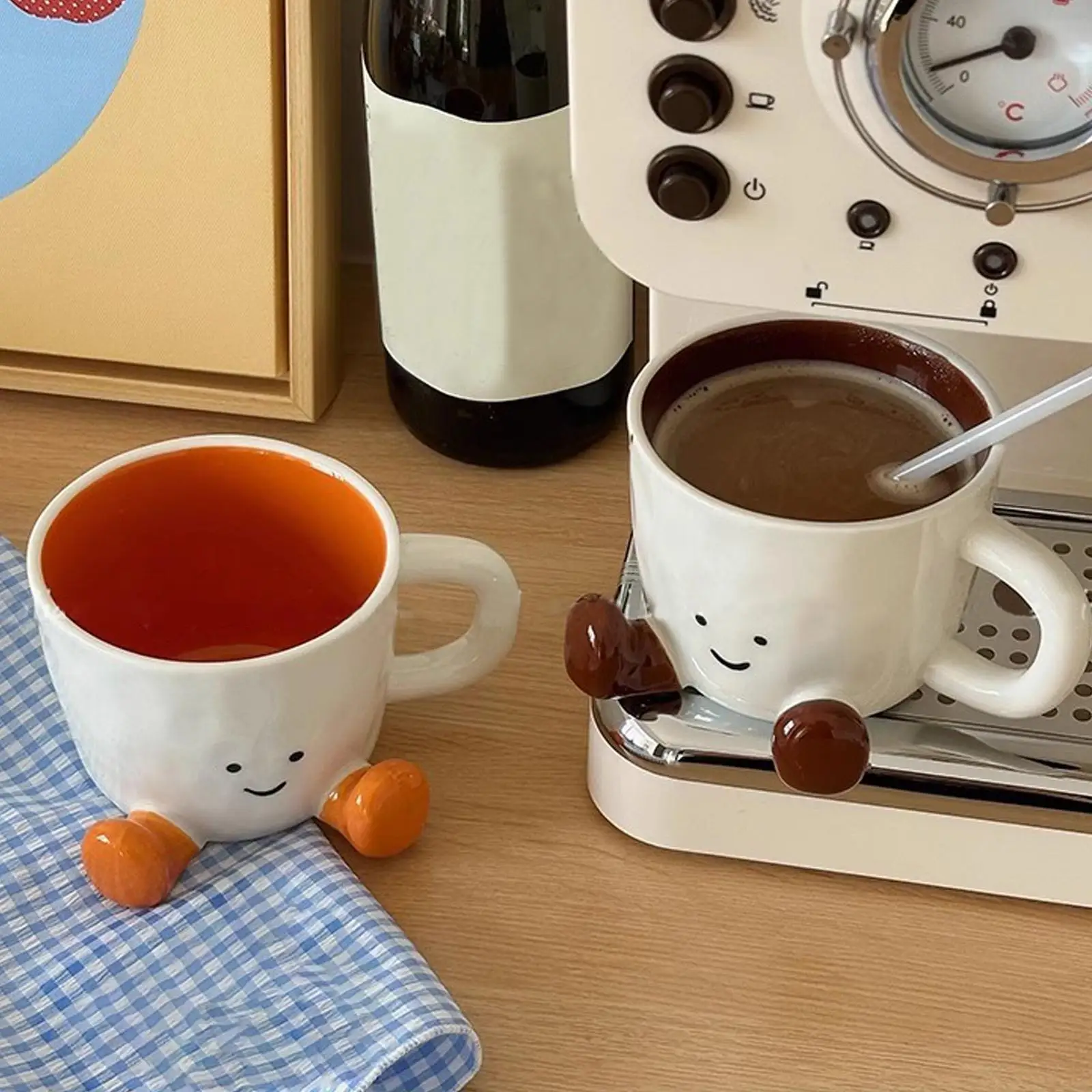 Cute Smiling Face Ceramic Coffee Mug Adorable Feet Cup Beverage Container Funny Latte Milk Mug Ceramic Cup Foot-shaped Mug