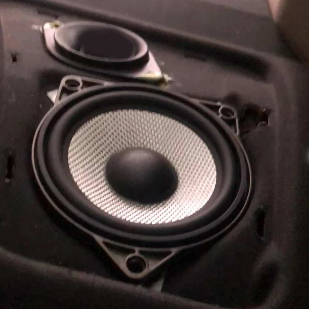 Car 4 inch Speaker For BMW F30 E60 E61 E63 E64 E65 E66 F07 F01 F02 F03 X3 E83 X5 E70 X6 E71 E72 3 5 7 Series BW Suitable - view 3