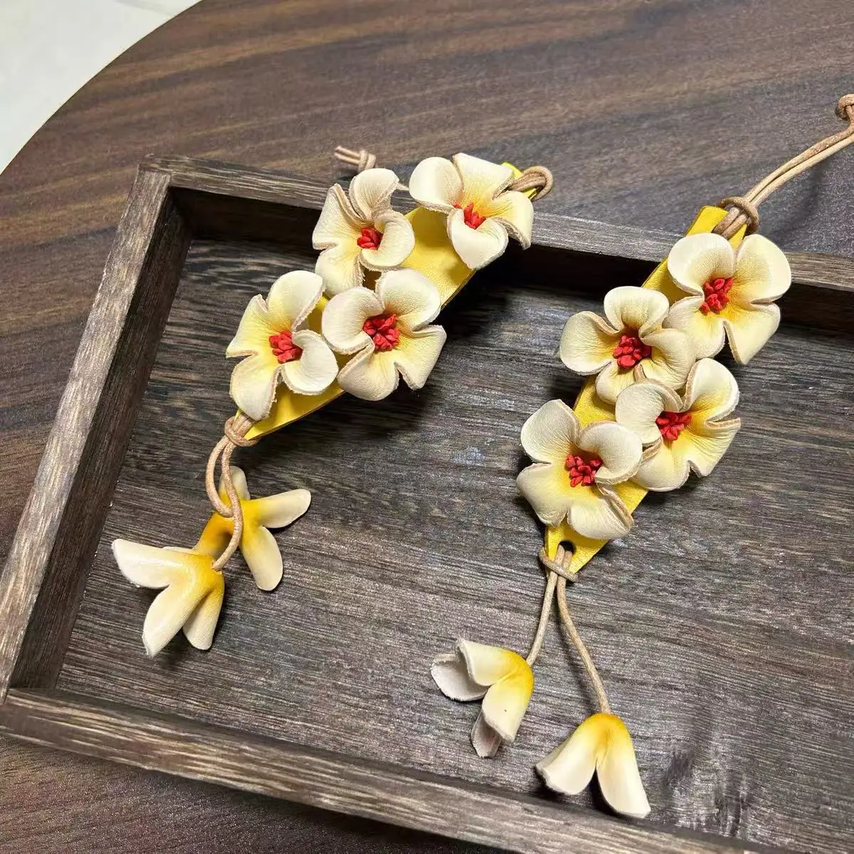 Handmade First-layer Cowhide Osmanthus Bag Pendant Simulated Flower Pendant Three-dimensional Flower Pendant Gift Accessories
