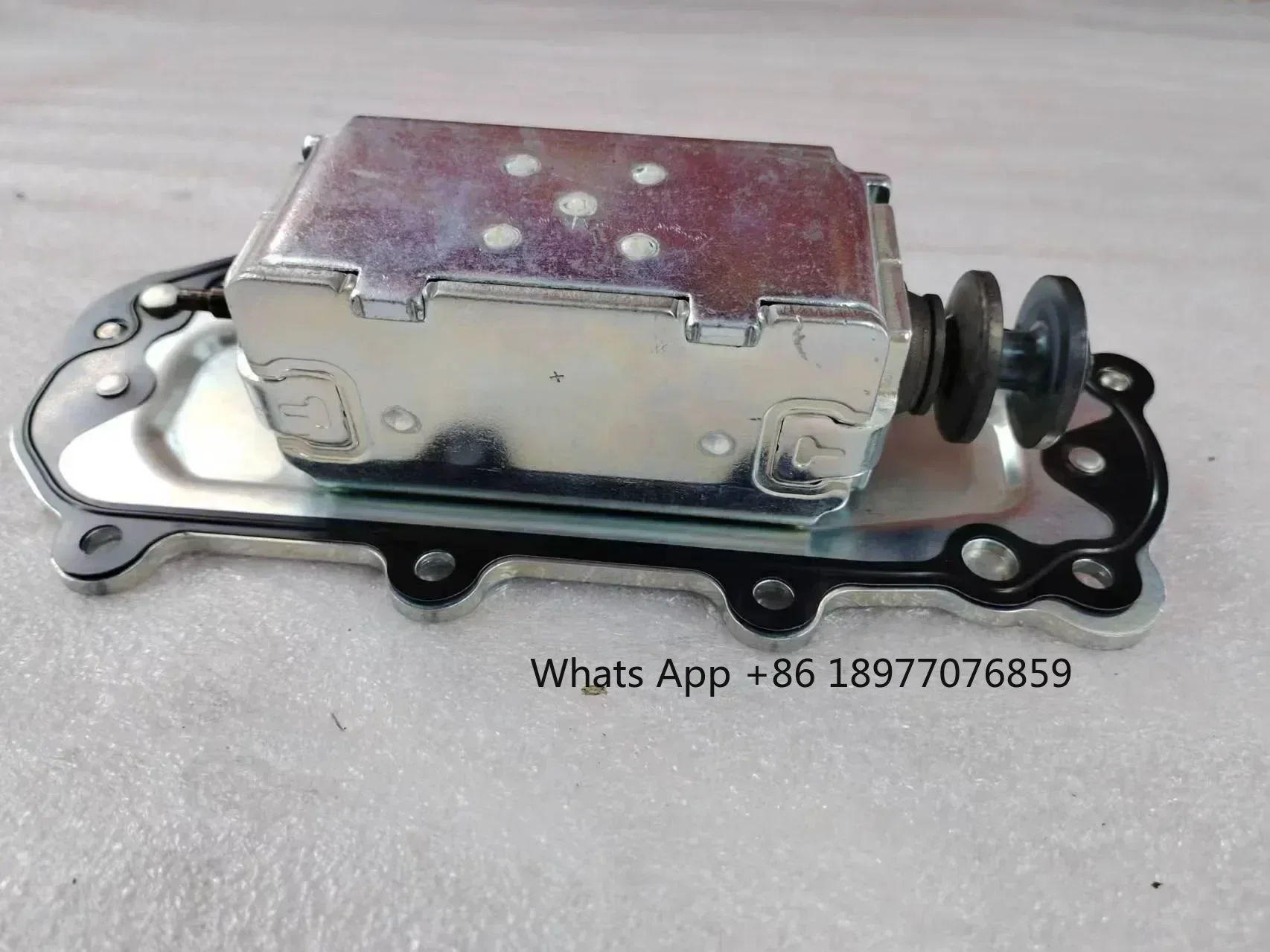 0501.328.597 0531 328 597 Selector Actuator for ZF TRAXON 12TX2621TD 12-speed Automatic Transmission Parts