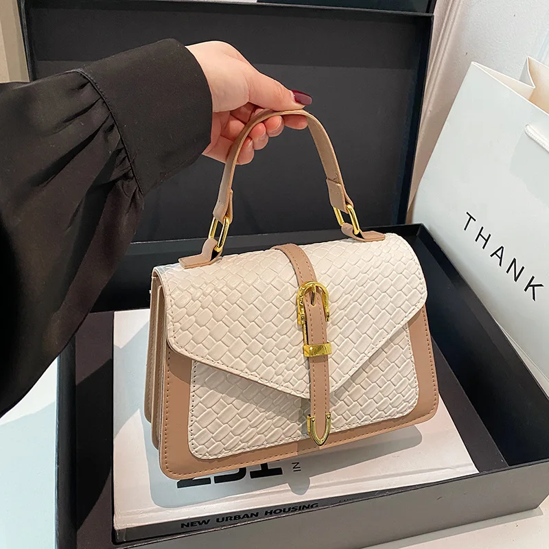 High Looks and Fashionable Spring New Versatile Shoulder Crossbody Bag, This Year's Popular Temperament Square Bags for Women