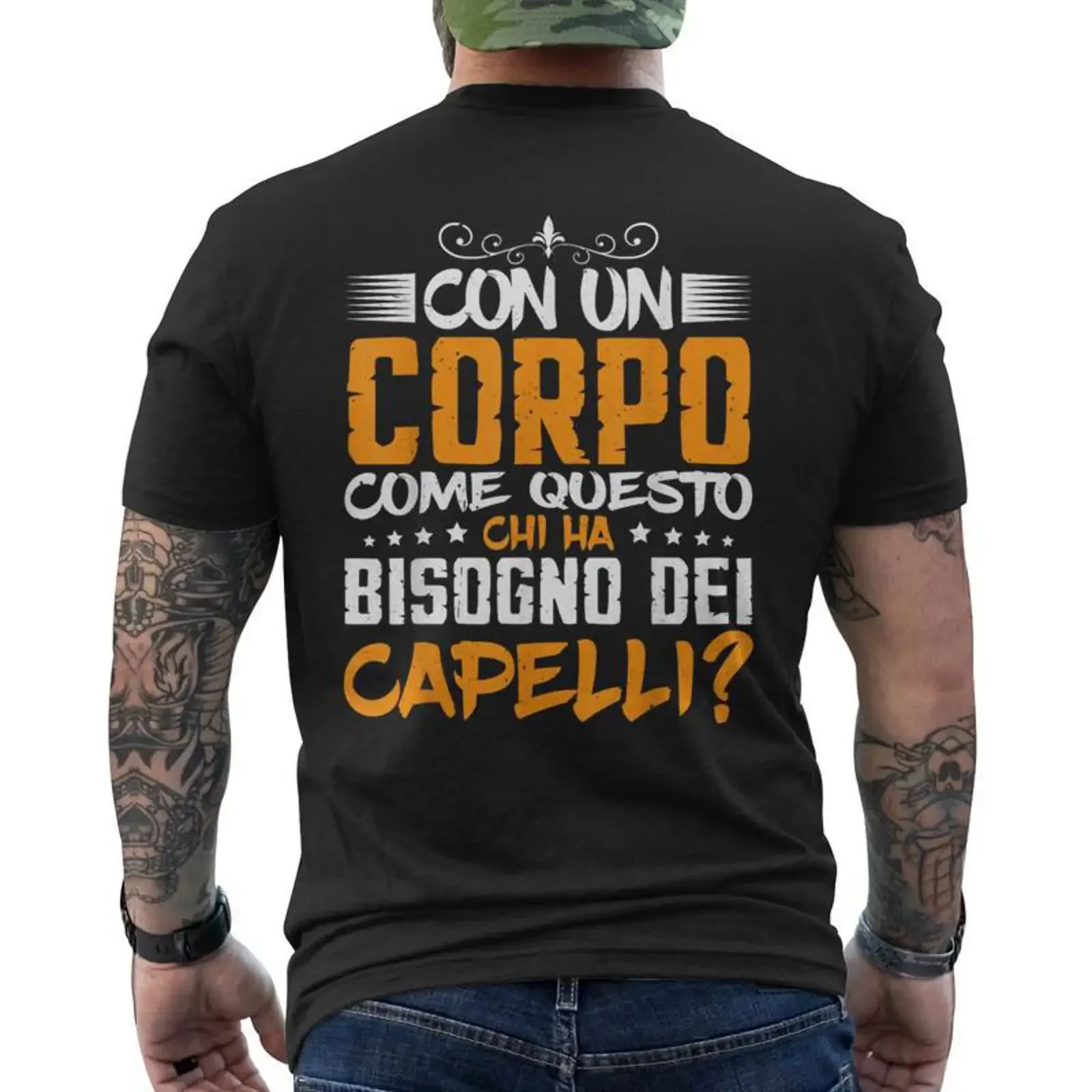 Calvo Con Un Corpo Como Questo Chi Ha Bisogno Dei Capelli T Shirt Da Uomo Stamp…