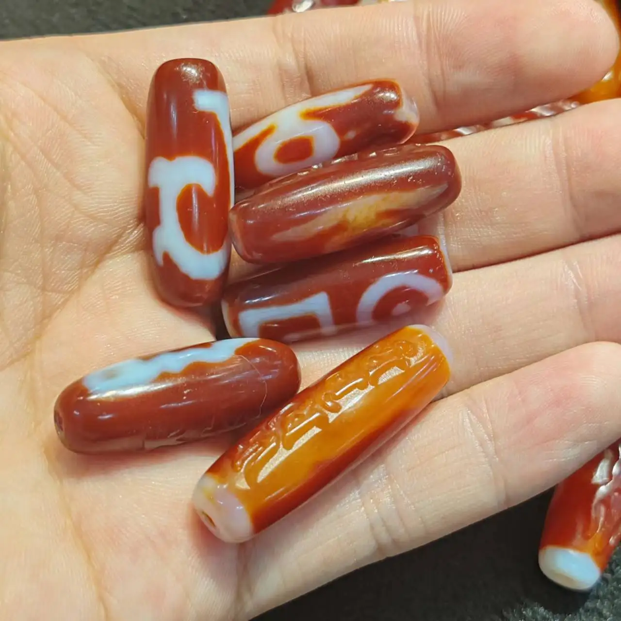 Xizang Totem Taiwan Infiltration Red Meat Carving Agate Beads Necklace Pendant Diy Accessories